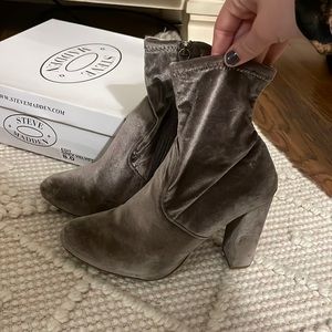 Lavender/Grey Velvet Steve madden boots